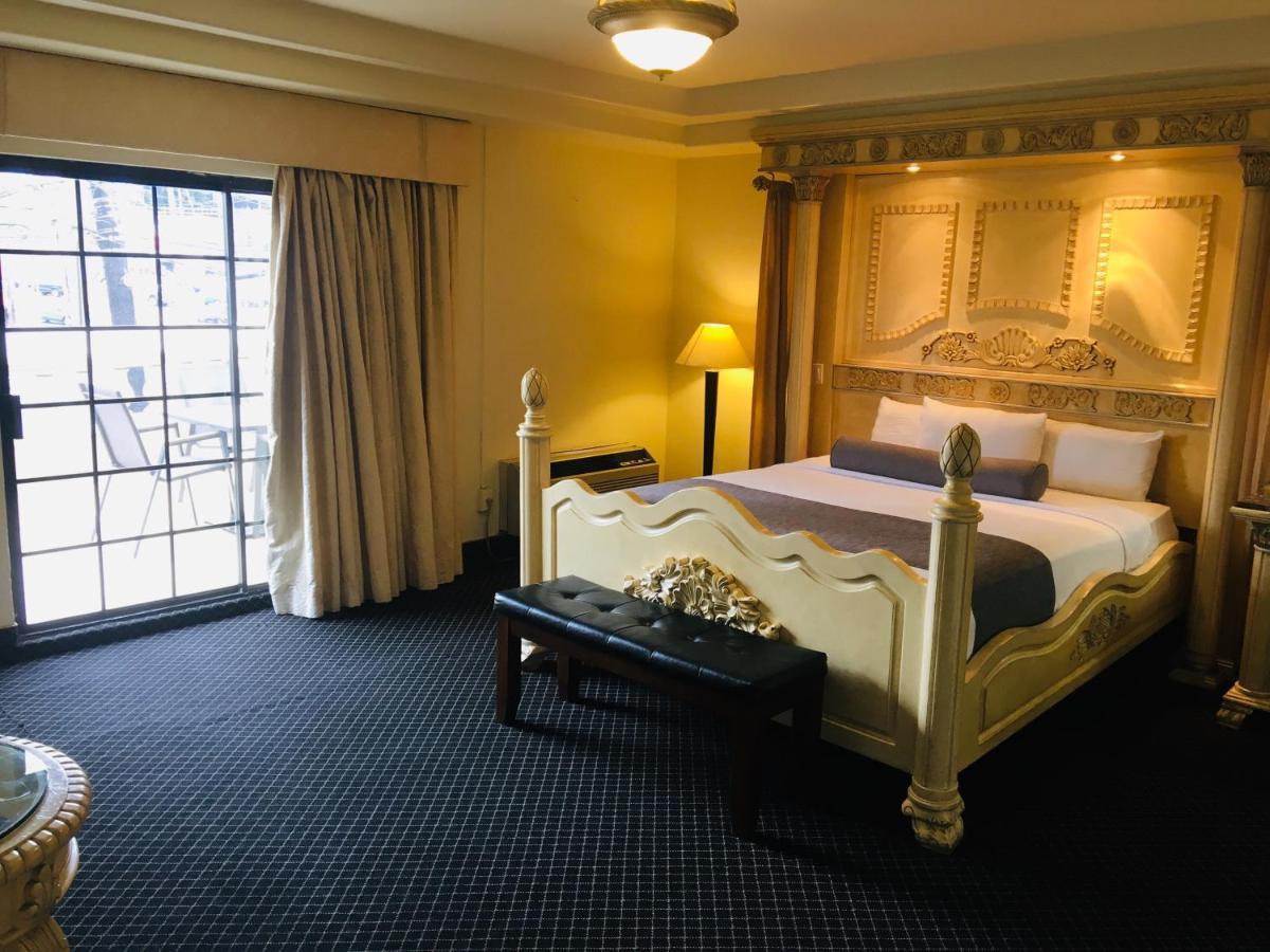 Hotel Frontiere Тихуана Екстериор снимка